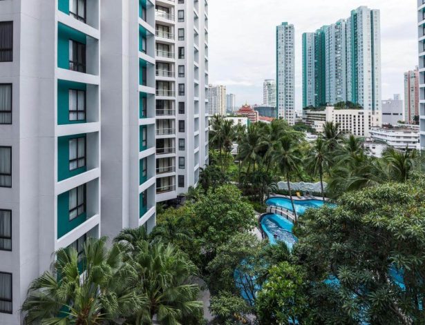 Thailand met kinderen Chatrium Residence Sathon Bangkok uitzicht